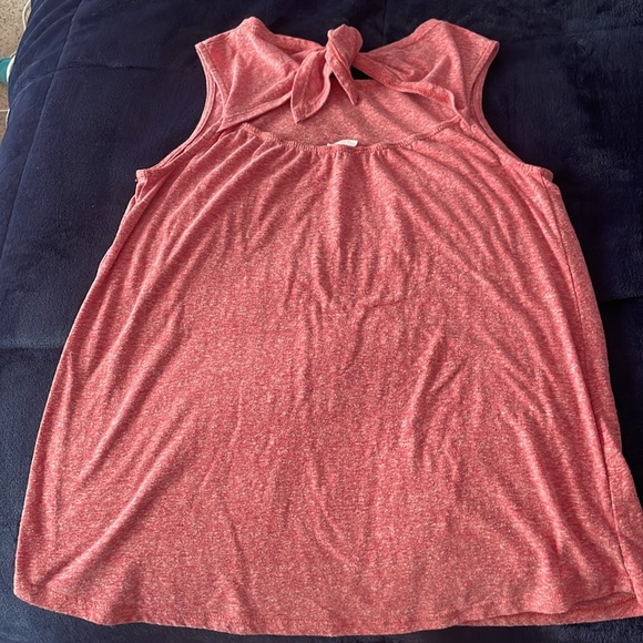 Tank Top - Picture 3 of 4